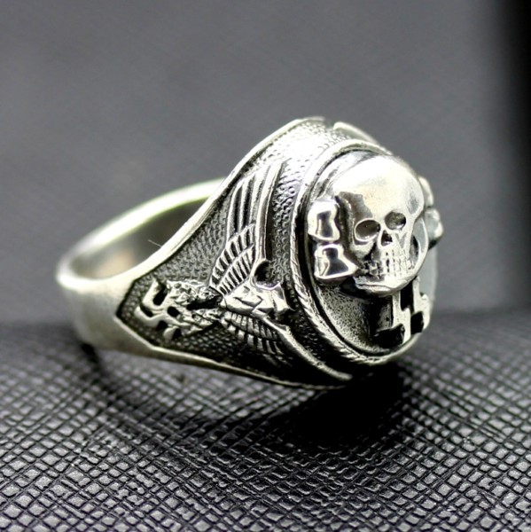 WWII SS Death Head ring German rings skull waffen totenkopf