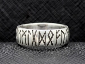 Nordic Rune Amulet Ring